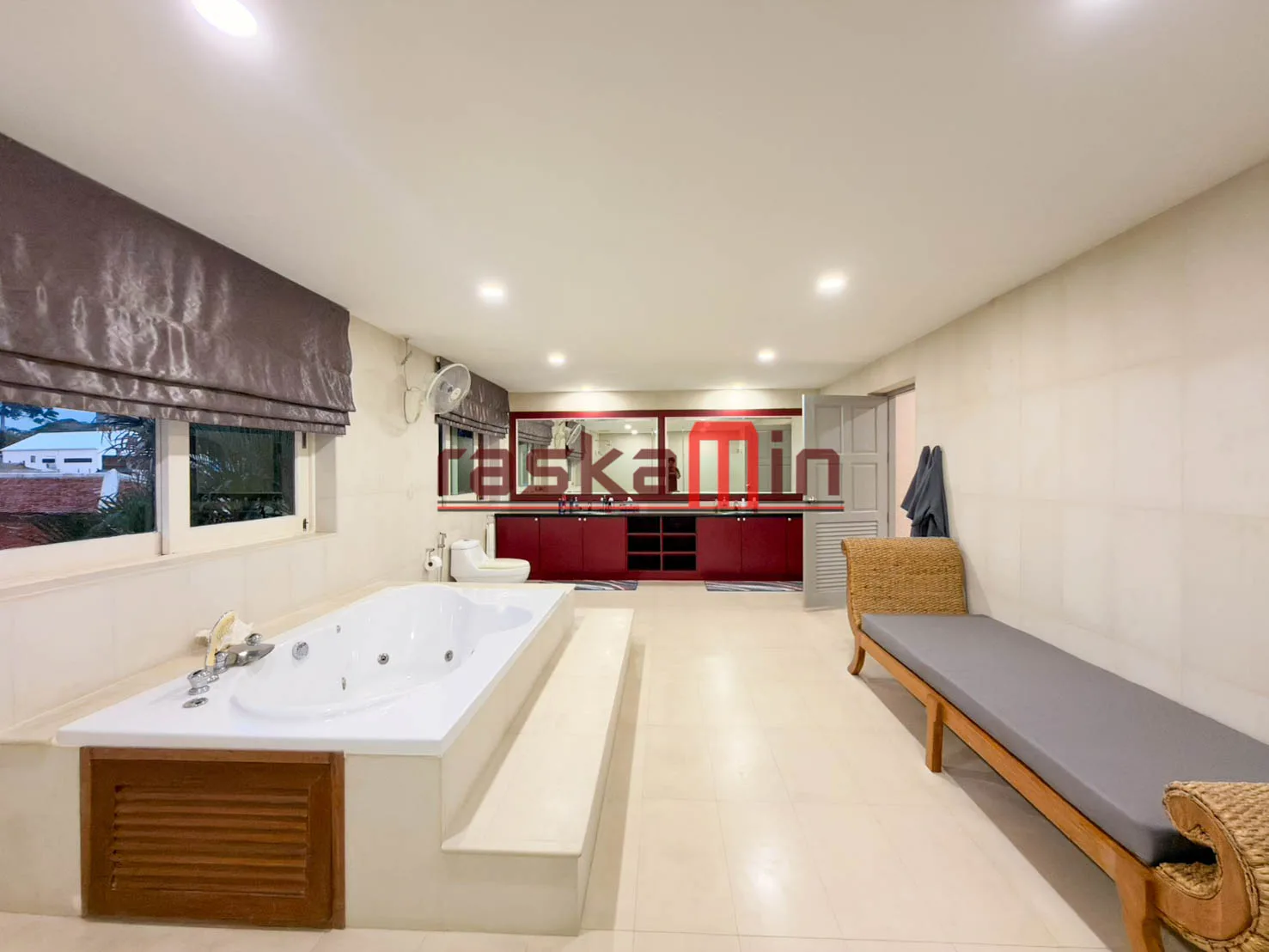 Bayview Residence, Bang Saray - 15