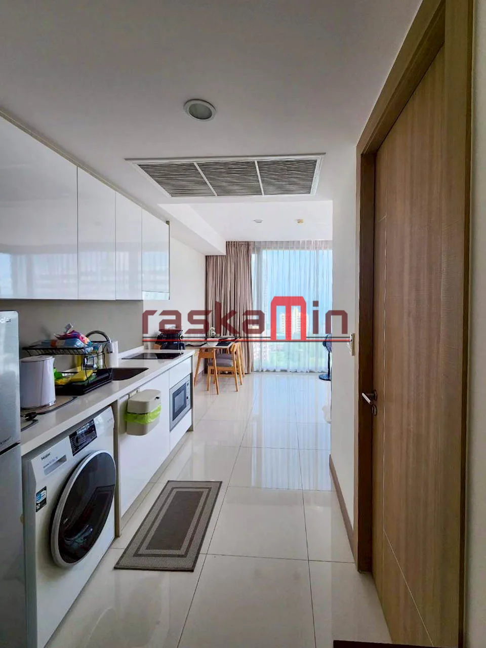 The Riviera Wongamat ( เดอะ ริเวียร่า วงศ์อมาตย์ ) - 2