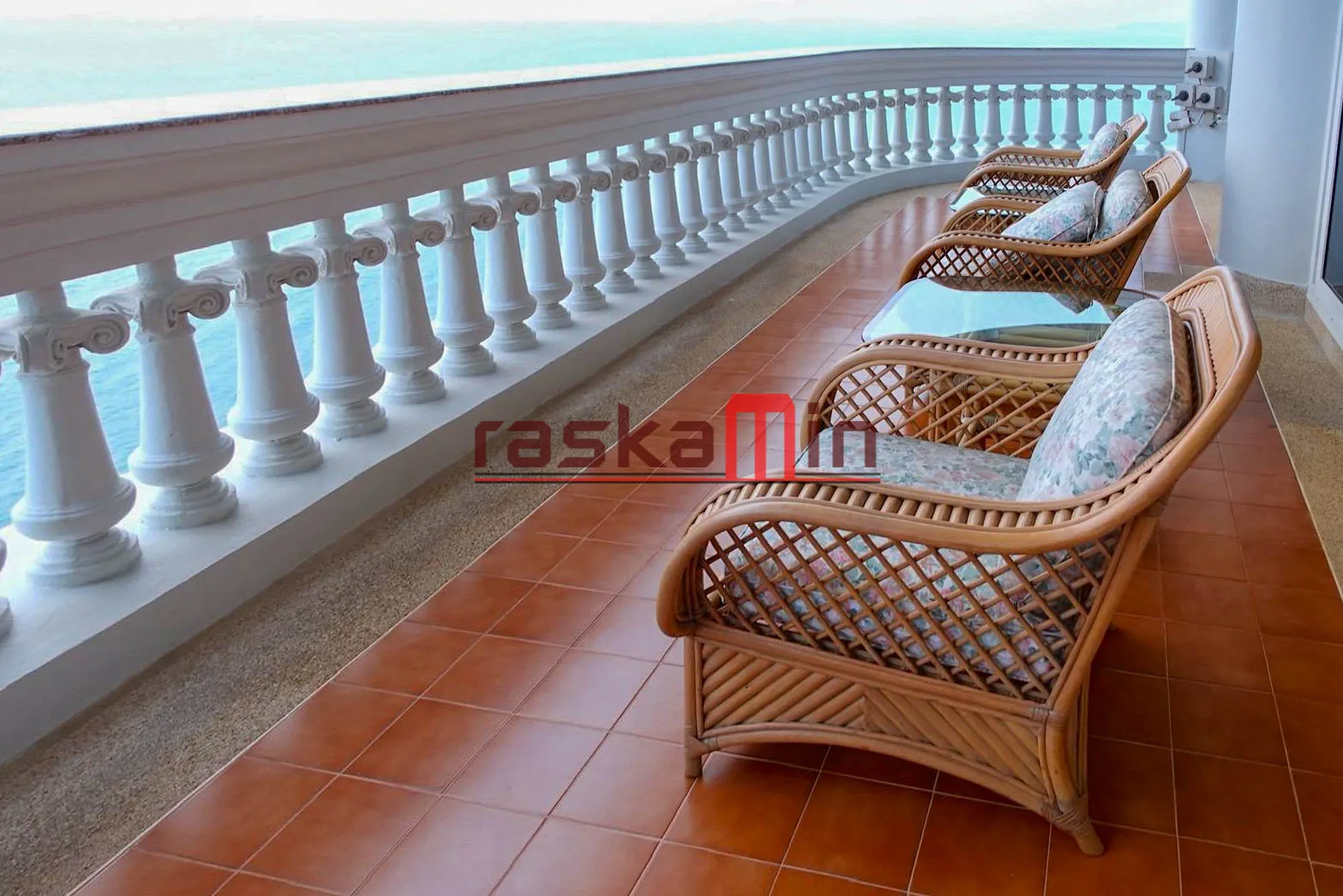 Silver Beach Condominium ( ซิลเวอร์ บีช คอนโดมิเนียม ) - 6