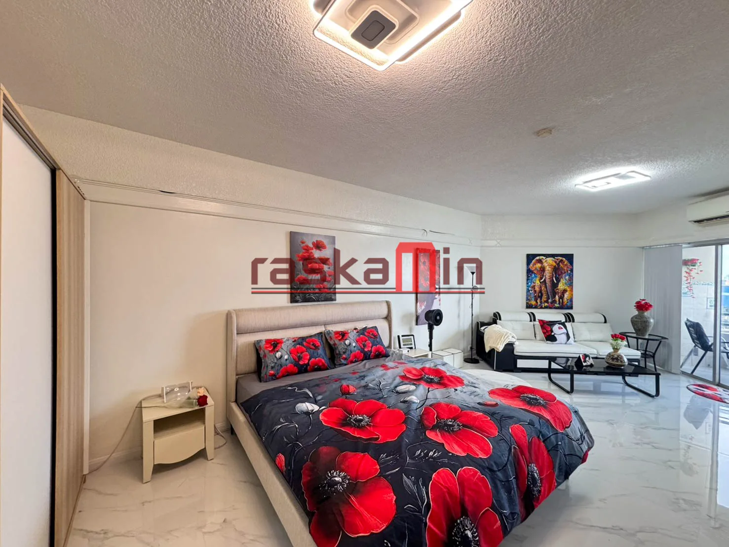 The Markland Condominium - 4