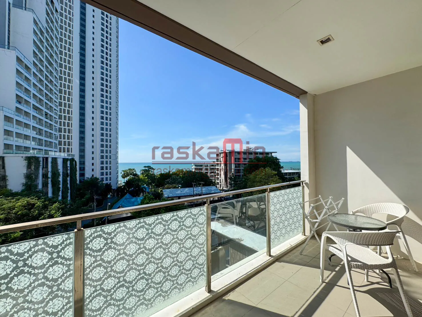 Baan Plai Haad Pattaya | บ้านปลายหาด พัทยา - 10
