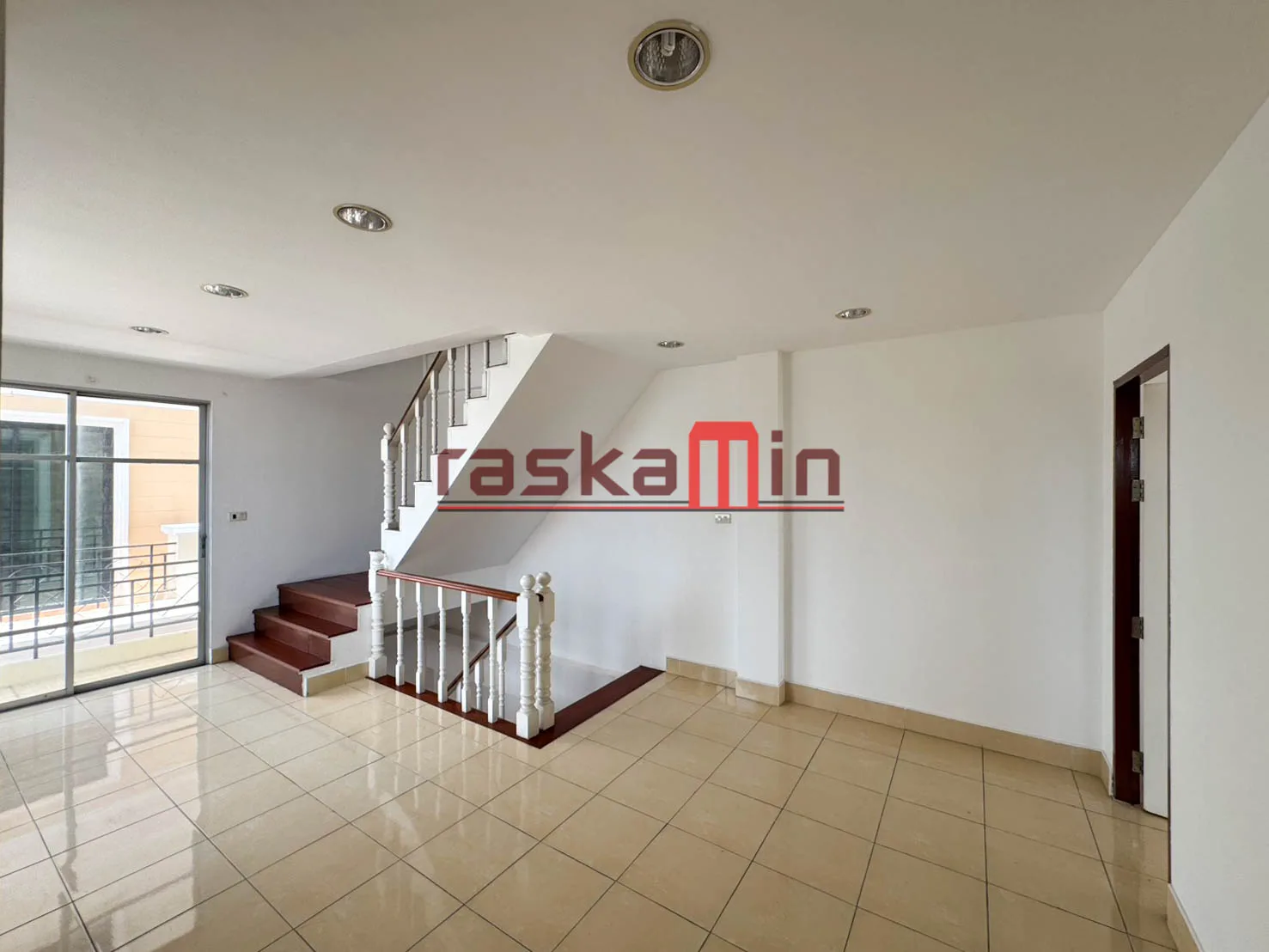 Sukhumvit 11 Pattaya Shophouses – Urgent Sale - 16